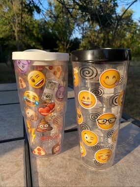 Tervis Emoji Double-Walled Insulated Tumblers Set of 2 - 22/24 oz Made In USA